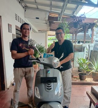 Dealer Vespa Jakarta Timur