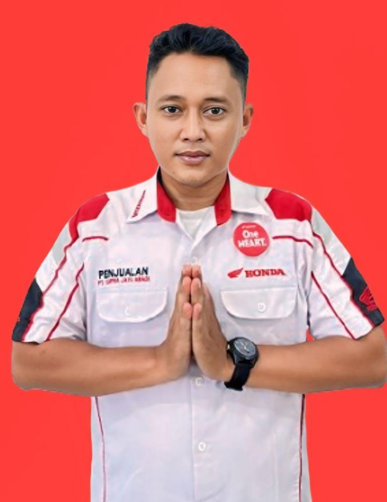Foto Sales Risnaldi